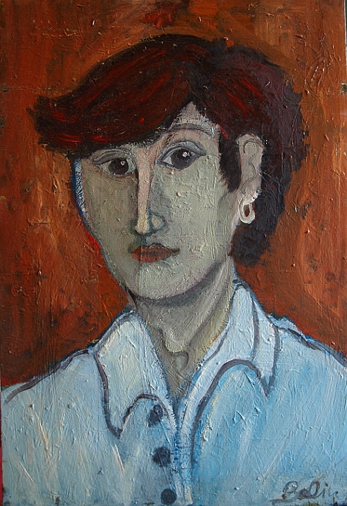 UOMO CON LA CAMICIA BIANCA